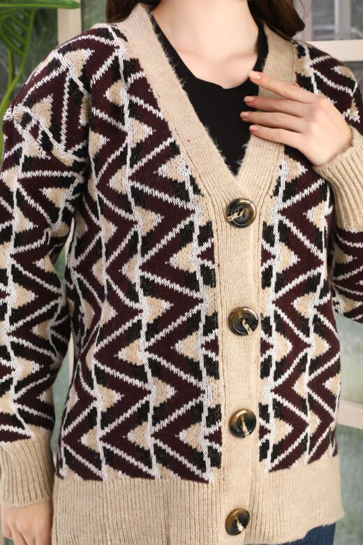 Oversize Yumuşak Örme Detaylı Düğmeli Triko Hırka