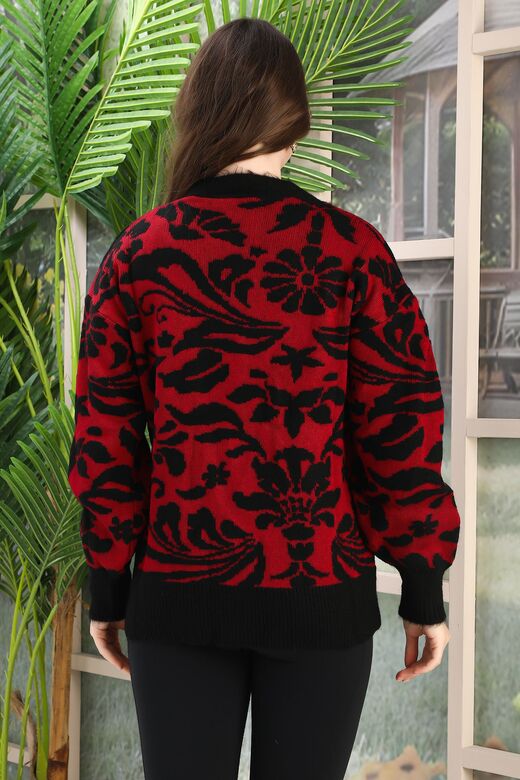 Oversize Yumuşak Çiçek Desen Örme Detaylı Düğmeli Triko Hırka