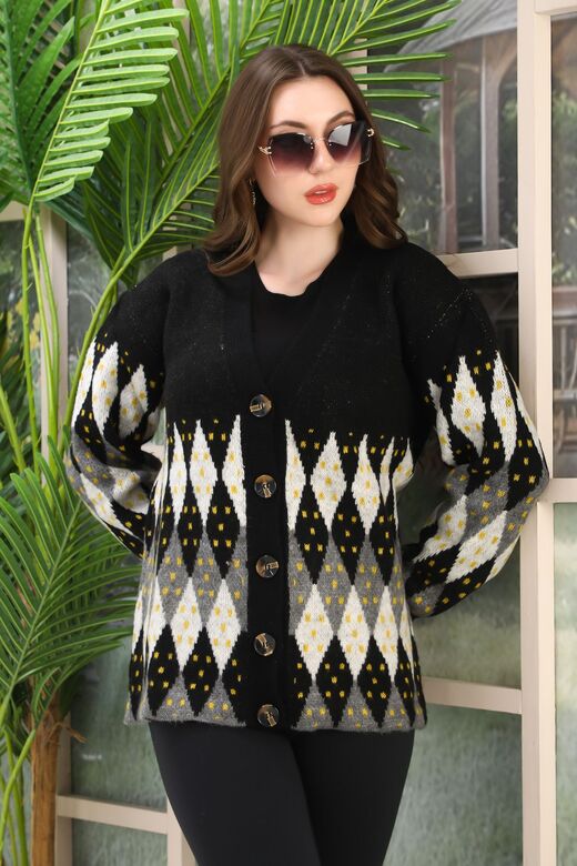 Oversize Yumuşak Örme Detaylı Düğmeli Triko Hırka