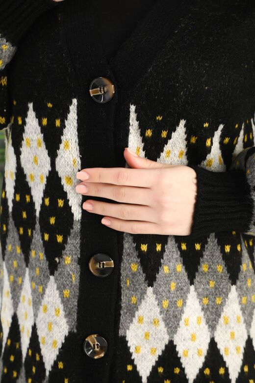Oversize Yumuşak Örme Detaylı Düğmeli Triko Hırka