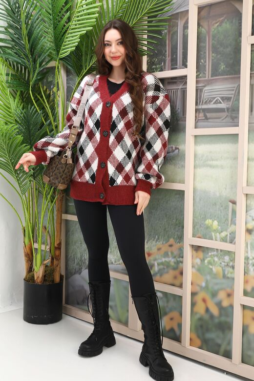 Oversize Yumuşak Ekose Kare Örme Detaylı Düğmeli Triko Hırka
