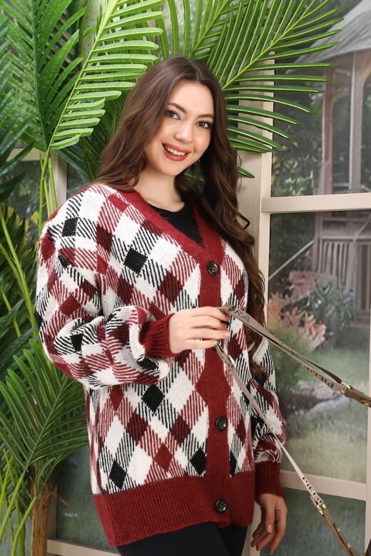 Oversize Yumuşak Ekose Kare Örme Detaylı Düğmeli Triko Hırka