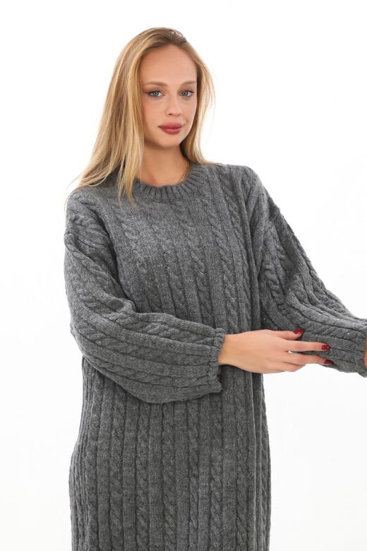 Oversize Salaş Saç Örgülü Yumuşak Triko Elbise