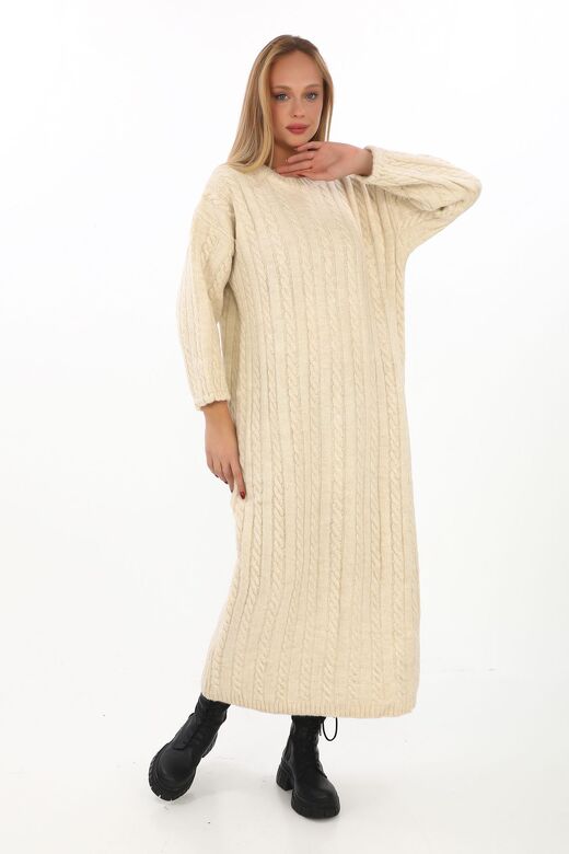 Oversize Salaş Saç Örgülü Yumuşak Triko Elbise