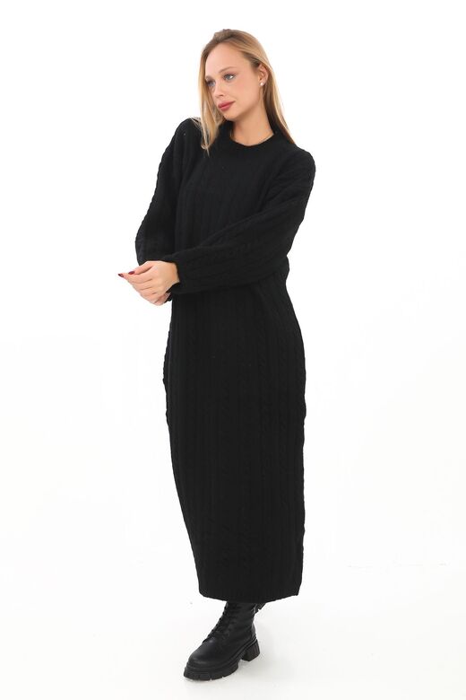 Oversize Salaş Saç Örgülü Yumuşak Triko Elbise