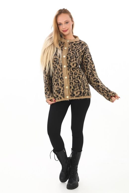 Leopar Desen Oversize Yumuşak Düğmeli Uzun Triko Hırka