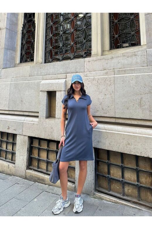 Polo Yaka Cepli Önü Çımalı Elbise