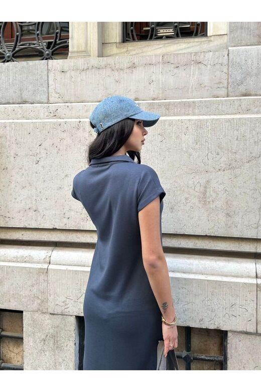 Polo Yaka Cepli Önü Çımalı Elbise