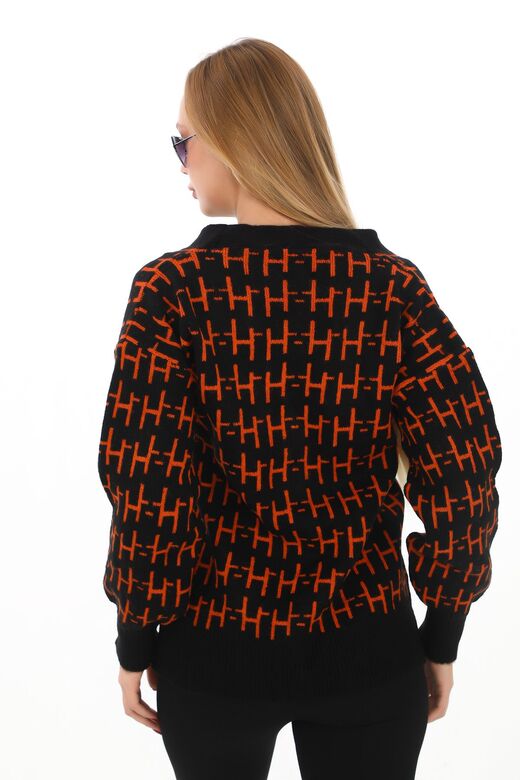 Oversize Yumuşak Örme Detaylı Düğmeli Triko Hırka