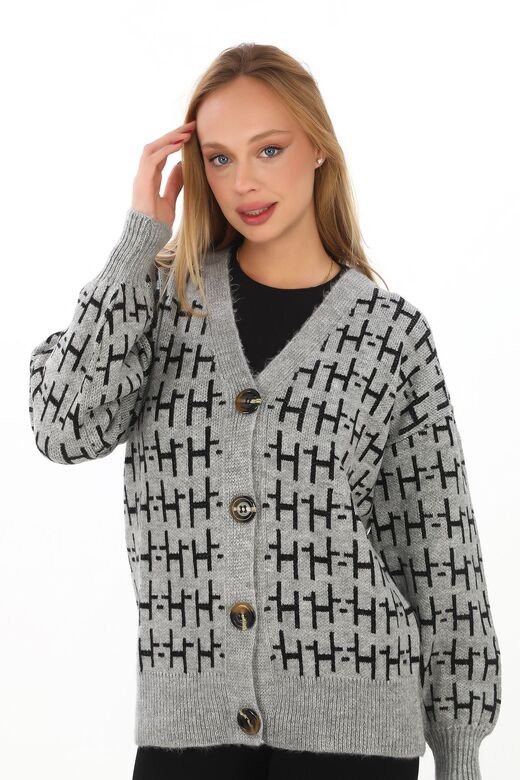 Oversize Yumuşak Örme Detaylı Düğmeli Triko Hırka