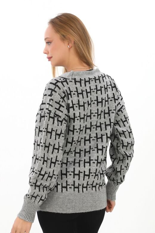 Oversize Yumuşak Örme Detaylı Düğmeli Triko Hırka