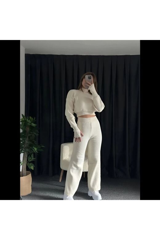 Crop Balıkçı Yaka Geniş Paça Yumuşak Triko Takım