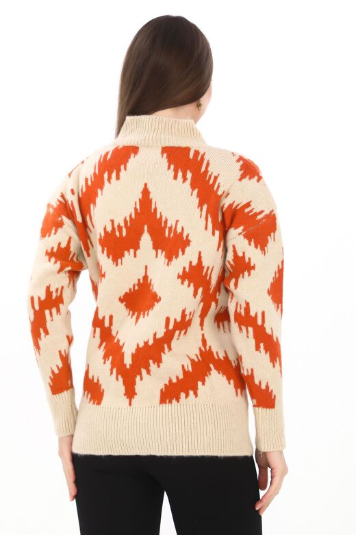 Oversize Örme Detaylı Balıkçı Yaka Yumuşak Triko Kazak