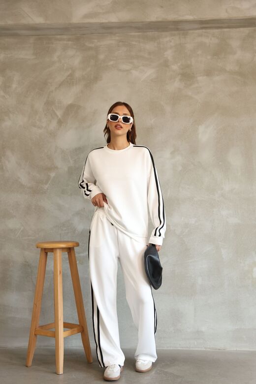 Şerit Detaylı Oversize Bol Paça Modal Kumaş Eşofman Takım