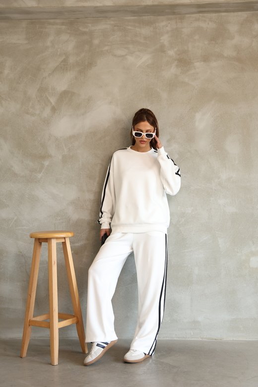 Şerit Detaylı Oversize Bol Paça Modal Kumaş Eşofman Takım