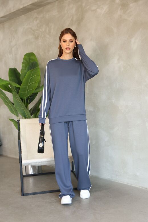 Şerit Detaylı Oversize Bol Paça Modal Kumaş Eşofman Takım