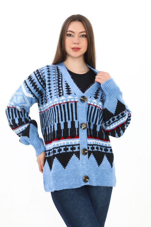 Oversize Düğmeli Örme Detaylı Triko Hırka