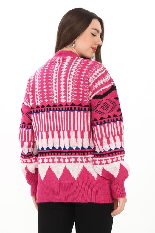 Oversize Düğmeli Örme Detaylı Triko Hırka