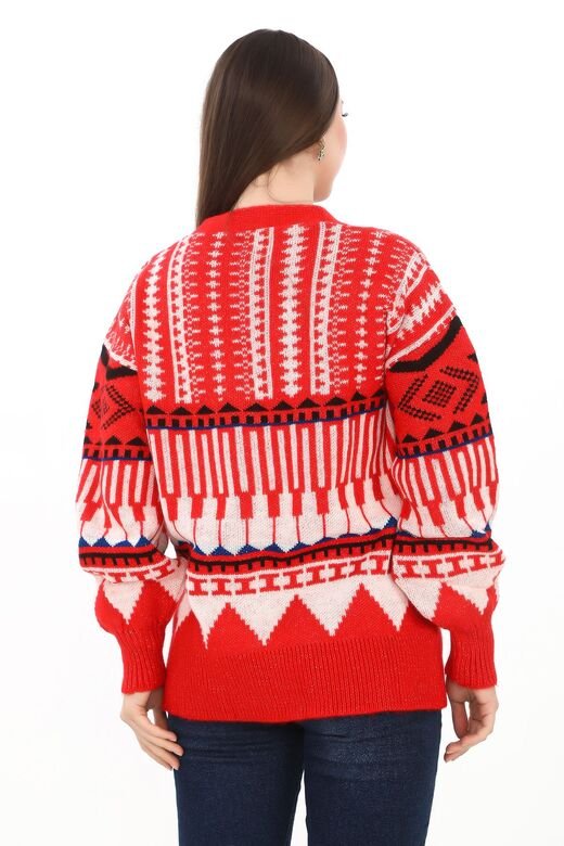 Oversize Düğmeli Örme Detaylı Triko Hırka