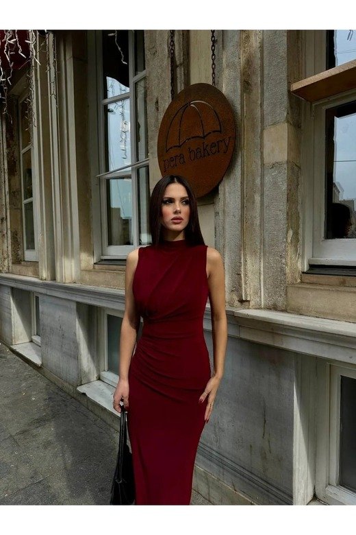 DRAPE YAKA İÇİ ASTARLI FERMUARLI BÜZGÜLÜ YIRTMAÇLI SANDY KUMAŞ ELBİSE