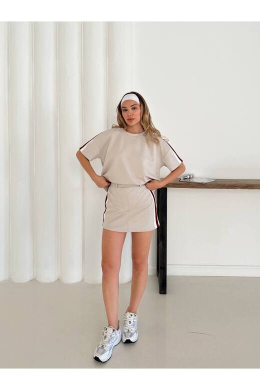 ŞERİT DETAYLI MODAL KUMAŞ ŞORT ETEKLİ TAKIM