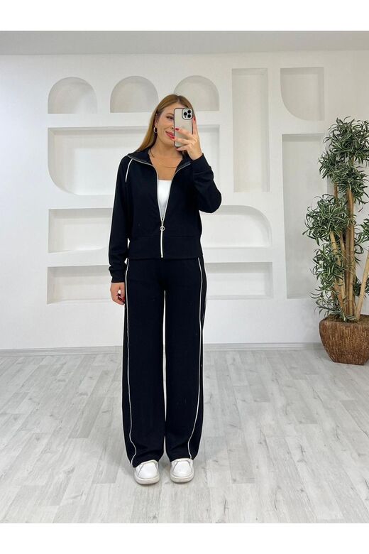 Modal Kumaş Şeritli Geniş Paça Fermuarlı  Eşofman Takımı