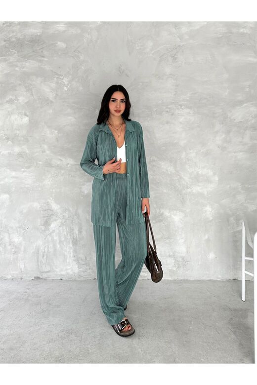 Piliseli Kumaş Beli Lastikli Rahat Kalıp Geniş Paça Pantolun Gömlekli Takım
