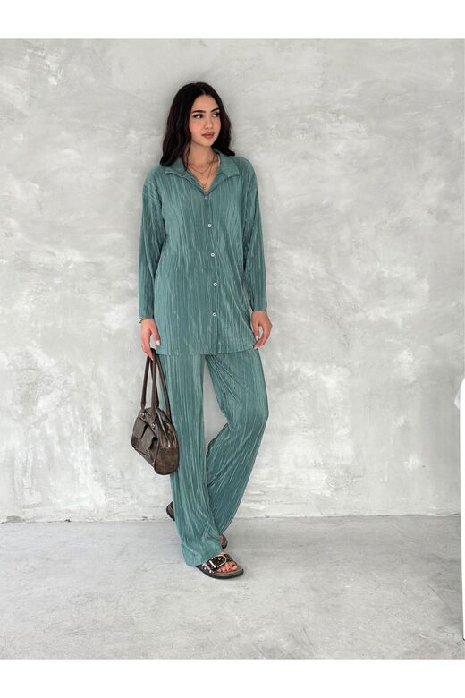 Piliseli Kumaş Beli Lastikli Rahat Kalıp Geniş Paça Pantolun Gömlekli Takım