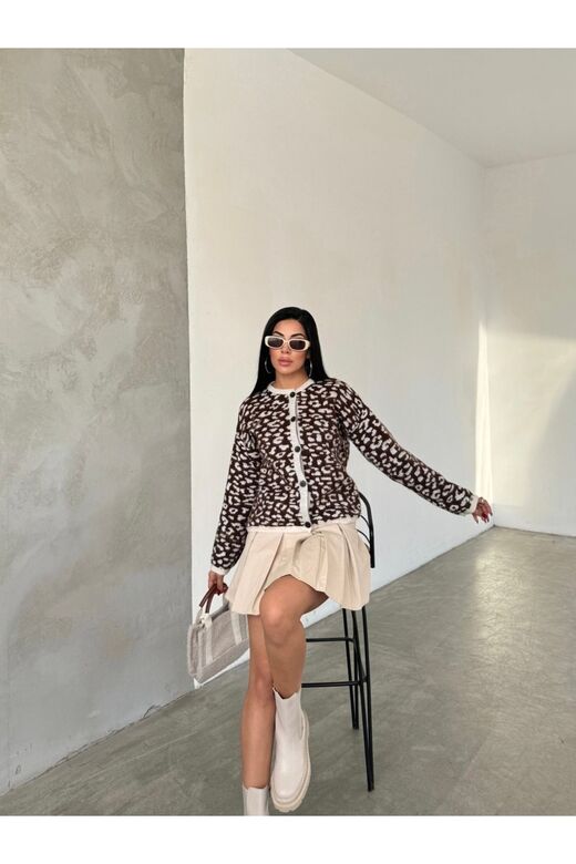 Leopar Desen Düğmeli Hırka