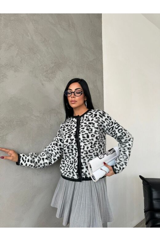 Leopar Desen Düğmeli Hırka