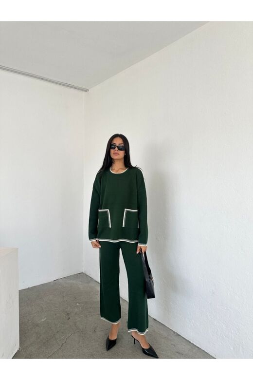 Oversize Cep Detaylı Geniş Paça Triko Takım