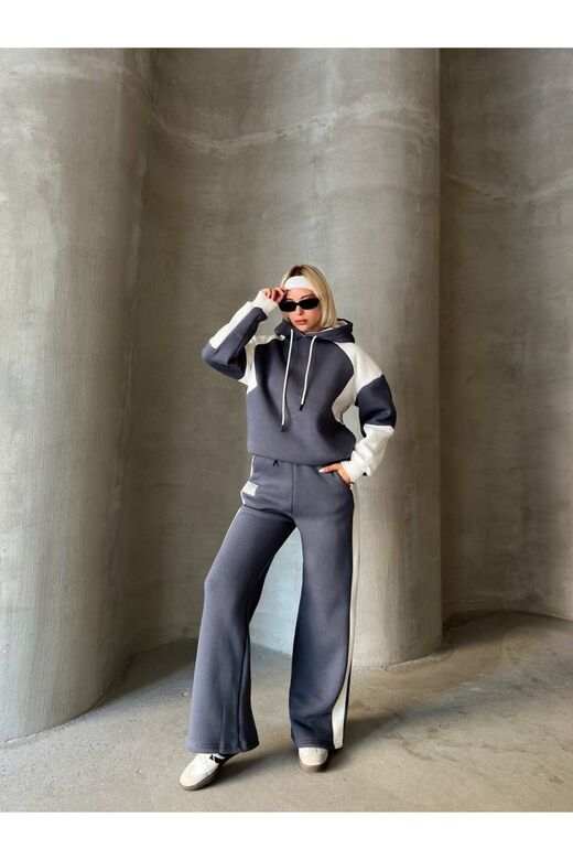 Oversize 3 İplik Şardonlu Kapşunlu Garnili Şerit Detaylı Geniş Paça Nakışlı Eşofman Takım