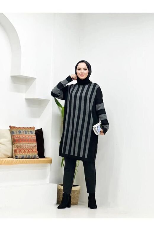 Boğazlı Desenli Triko Tunik