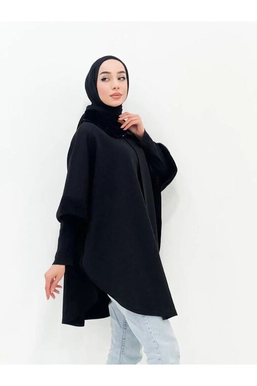 Kadın Yakası Ve Kolları Kürklü Triko Panço