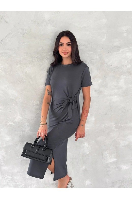 YUMUŞAK DOKU FİYONK DETAYLI MODAL KUMAŞ MİDİ ELBİSE