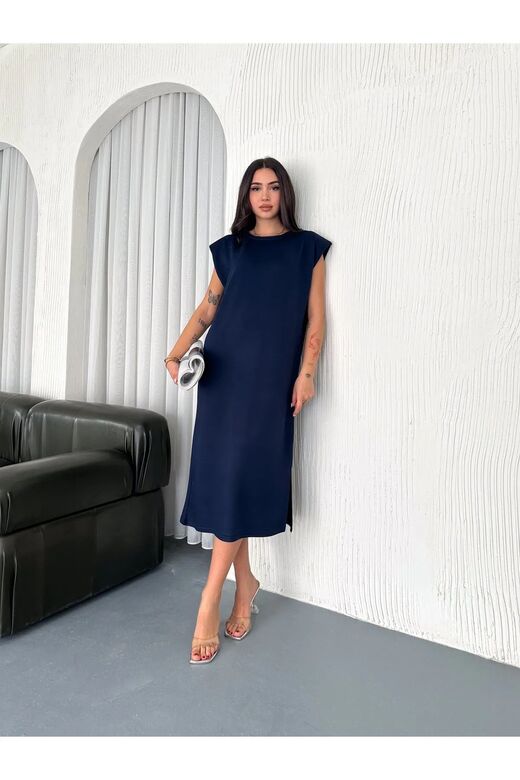 Yumuşak Doku Yırtmaçlı Vatkalı Modal Kumaş Midi Elbise Doku