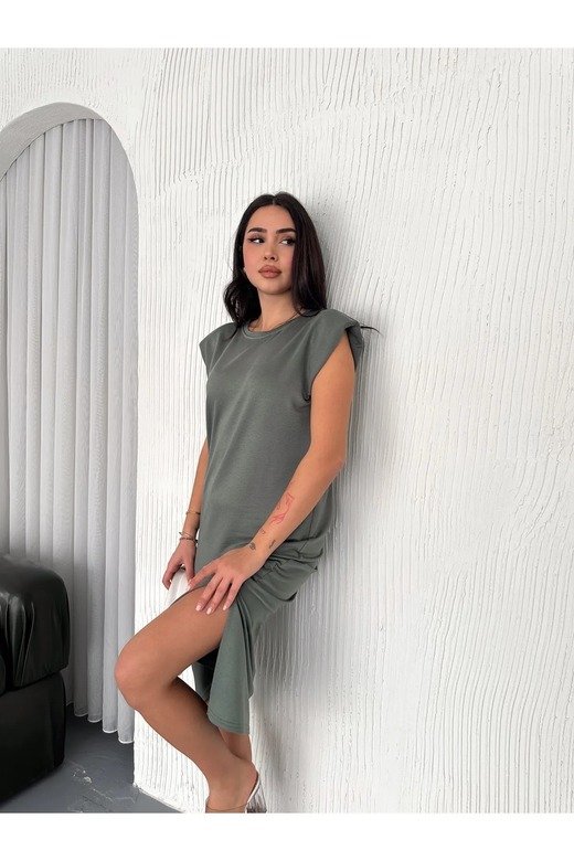 YUMUŞAK DOKU YIRTMAÇLI VATKALI MODAL KUMAŞ MİDİ ELBİSE Doku
