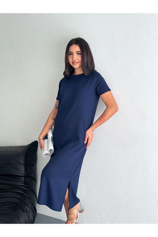 Yumuşak Doku Yırtmaçlı Modal Kumaş Midi Elbise
