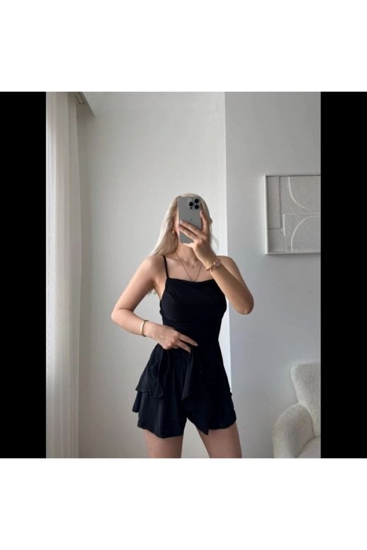 SANDY KUMAŞ ASKILI ŞORTLU MİNİ ELBİSE