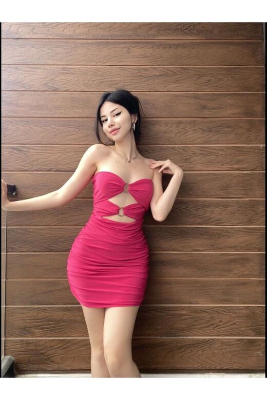 Sandy Kumaş Straplez Halka Detay Mini Elbise