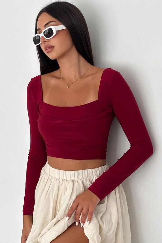 Çift Kat Ön Detaylı Ön-Arka Kare Yaka Crop Top