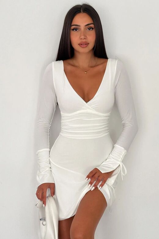 Gizemli Allure V Yaka Mini Elbise