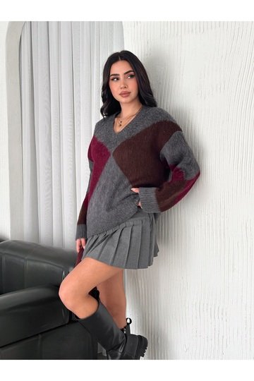 BAKLAVA DESEN V YAKA YUMUŞAK TRİKO KAZAK