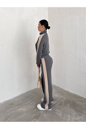 Şerit Detaylı Fermuarlı Modal Kumaş Eşofman Takım