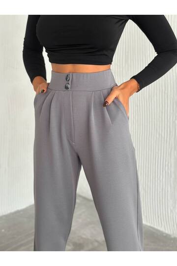 KREP SÜS DÜĞMELİ BELİ LASTİKLİ HAVUÇ KALIP PANTOLON