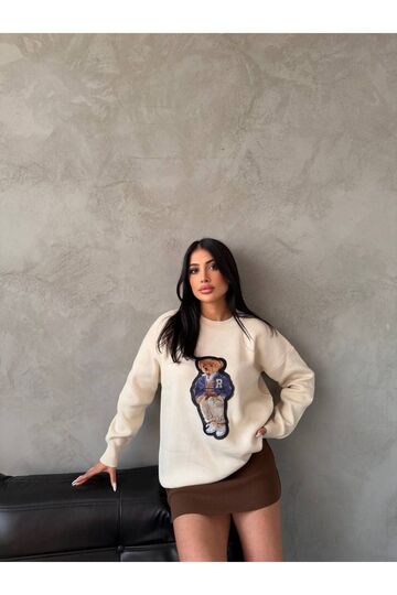 Nakışlı Oversize Ayıcıkıklı Triko Kazak