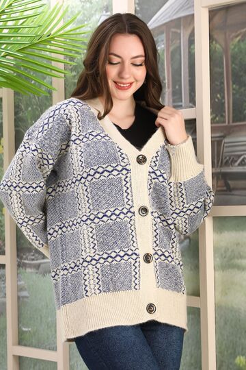Oversize Yumuşak Kalp Desenli Örme Detaylı Düğmeli Triko Hırka