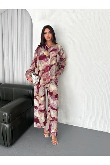 DESENLİ DİJİTAL BASKILI MODAL LİLYUM KUMAŞ GÖMLEKLİ TAKIM