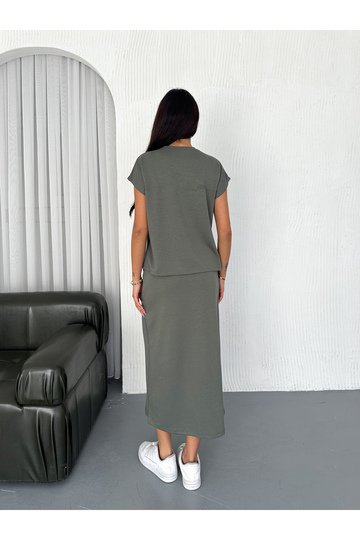 ŞERİT DETAYLI MODAL KUMAŞ ETEKLİ TAKIM