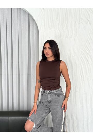 Büzgülü Drapeli Kolsuz Modal Kumaş Bluz